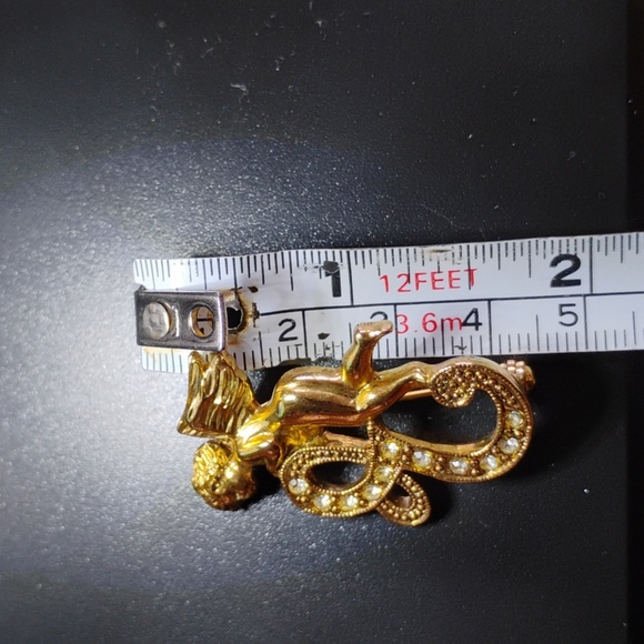 Angel "E" Rhinestone Pin - Picture 4 of 4